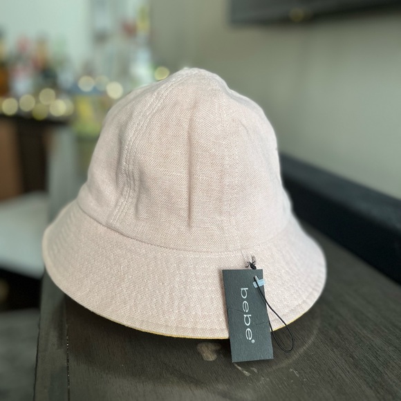 Bebe  NWT bucket hat. Multi color pink/orange canvas hat. Size medium. - Picture 1 of 4
